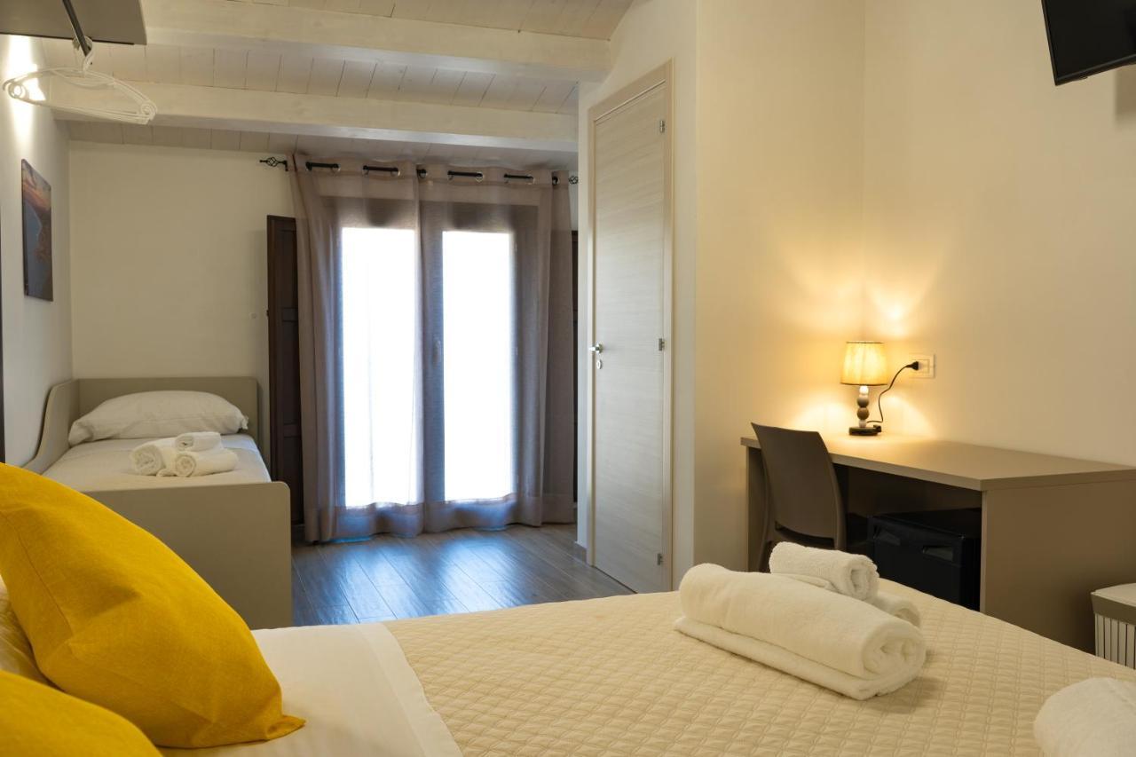 Annicru' Affittacamere Castellammare del Golfo Bagian luar foto